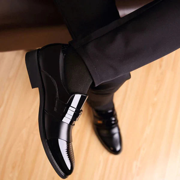 Sapato de Couro Ferrano